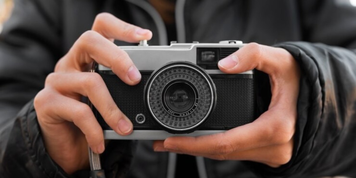 Why Sony Compact Camera Are Perfect for Everyday Photography